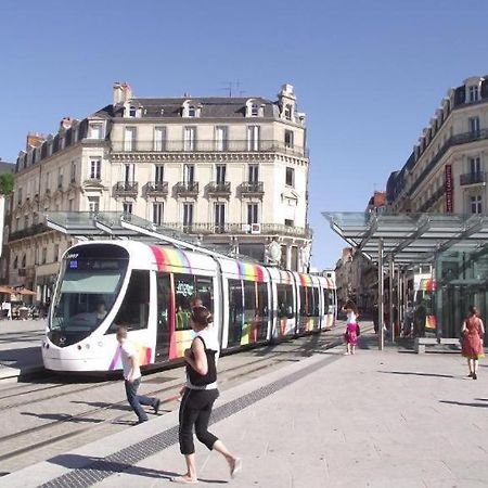 Studio Crimee Pour Deux Personnes Apartment Angers Exterior foto