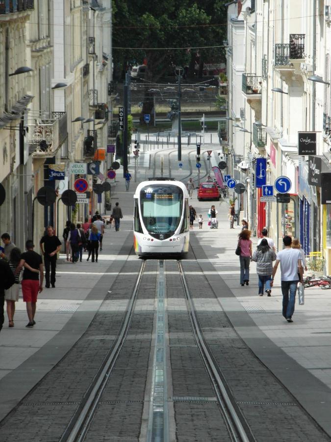 Studio Crimee Pour Deux Personnes Apartment Angers Exterior foto